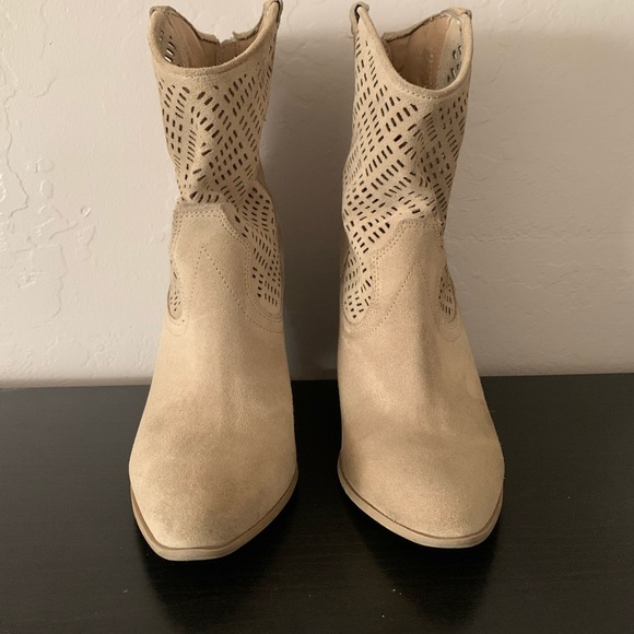Crown Vintage IRIS wedge bootie - Picture 3 of 6